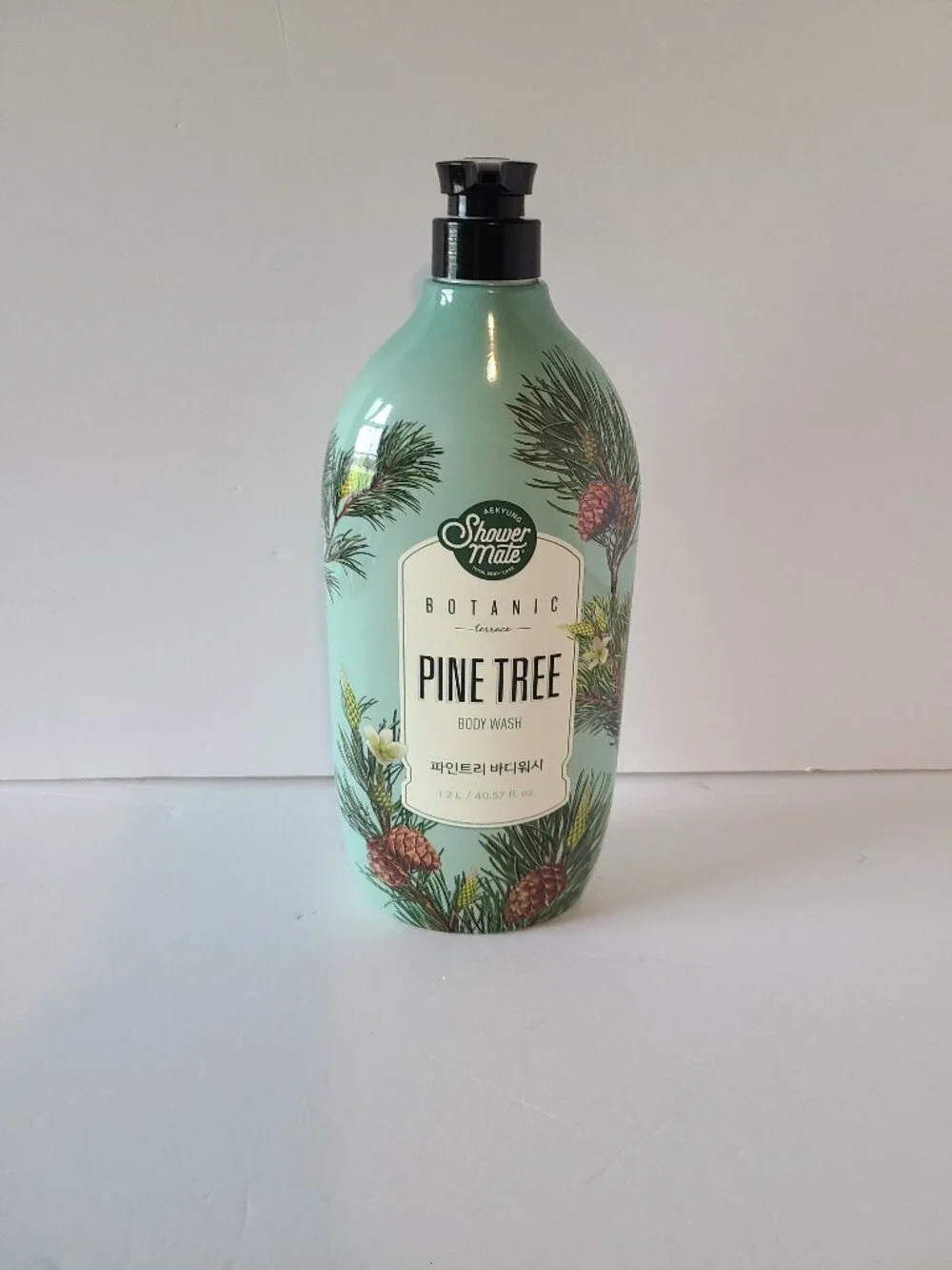 SHOWER MATE BOTANIC TERRACE PINE TREE BODY WASH - 42.3FL OZ. -NEW-NEVER USED